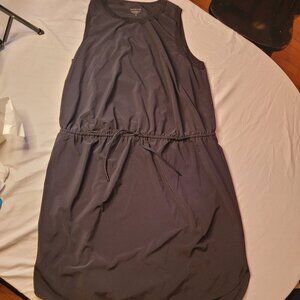 EUC Athleta Rincon Dress BLACK Sz XL Featherweight Stretch Poly/Spandex